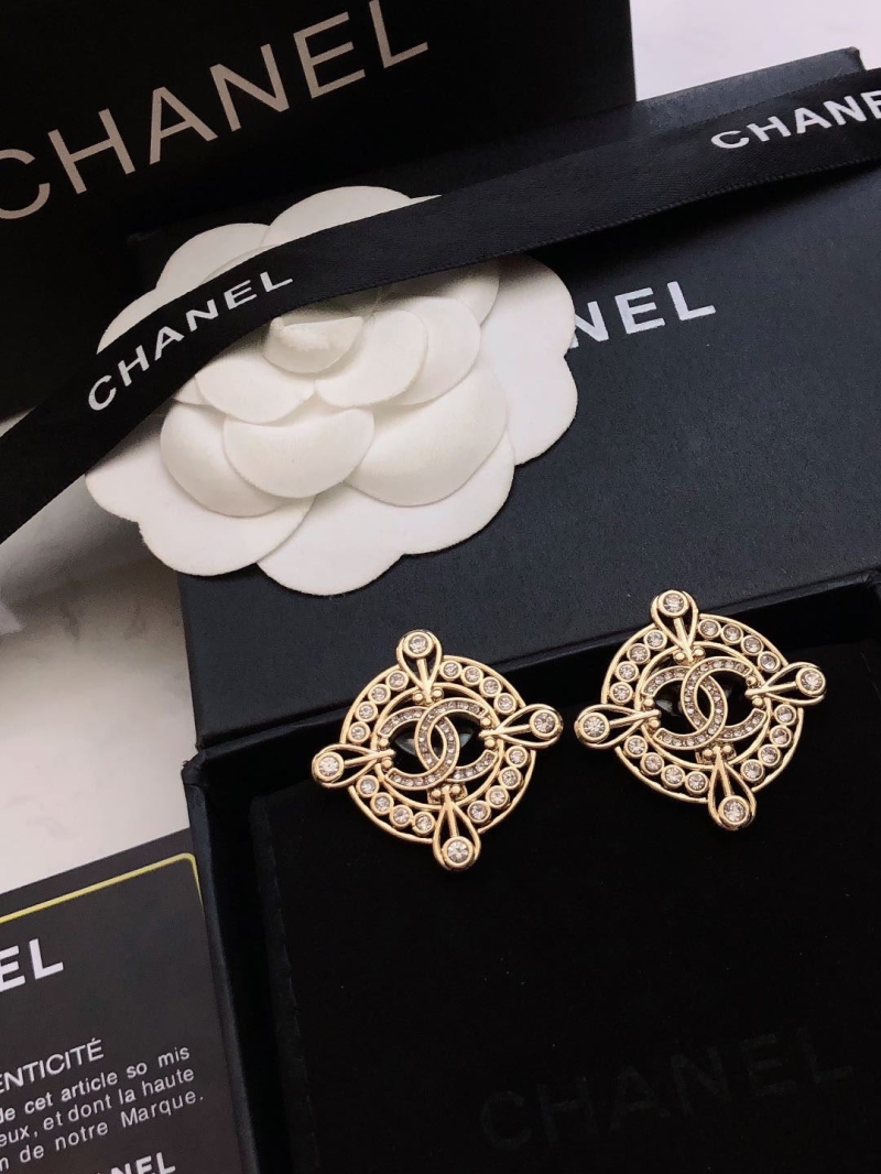 Ch**el earrings